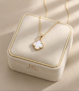 สร้อยคอจี้เปลือกหอยสีทอง จี้รูปใบโคลเวอร์สี่แฉก ของขวัญเครื่องประดับสำหรับผู้หญิง - Product Image 2
