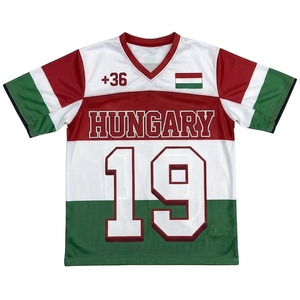 Camiseta de Fútbol de Hungría para Hombre, Cuello en V, Manga Corta, 100% Poliéster, Malla Transpirable, Impresión por Transferencia de Calor, Corte Regular - Product Image 3