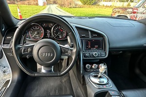 Audi R8 V10 Coupé 2010 a precio competitivo - Product Image 6