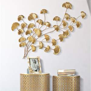 Décoration murale en métal de qualité supérieure avec un design élégant, idéale pour la décoration du salon, de la chambre et du couloir. - Product Image 1