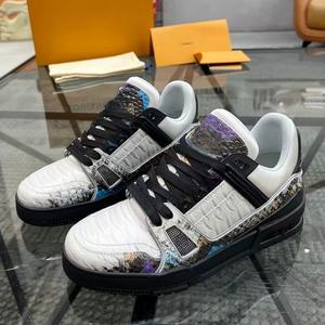 Baskets tendance 2025 de luxe de haute qualité à lacets, antidérapantes, confortables, respirantes et légères DSYX – Tendance mode toutes saisons - Product Image 1