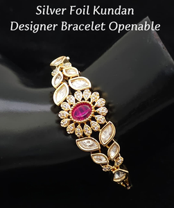 Pulsera de diseño Kundan de lámina plateada de primera calidad, abrible, perfecta para fiestas, bodas y eventos tradicionales. - Product Image 2