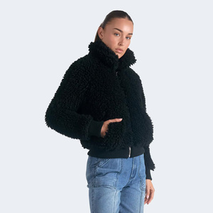 Veste en fausse fourrure noire pour femme, fermeture éclair, col montant, manches longues, tricotée, longueur normale, imperméable, réversible - Product Image 6