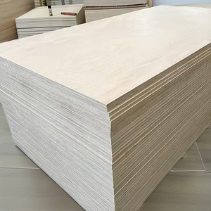 เฟอร์นิเจอร์ภายในบ้านแบบมินิมอล ผลิตจากไม้เบิร์ชวีเนียร์ชั้นหนึ่ง เคลือบฟีนอลิก ป้องกันน้ำ ระดับการปล่อยมลพิษ E0 เป็นมิตรกับสิ่งแวดล้อม ความหนา 9-21 มม. - Product Image 1