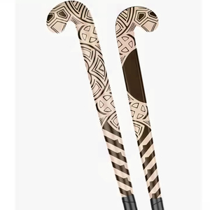 Bâton de hockey composite haut de gamme pour intérieur et extérieur, conçu pour un contrôle précis, des frappes puissantes et une durabilité par excellence par Red Mark Sports - Product Image 5