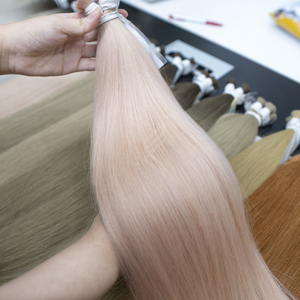 Extensions de cheveux vierges bruts non traités vietnamiens Rose Blonde Cheveux humains européens teints Style vague naturelle Vendeurs de style Fumi - Product Image 1