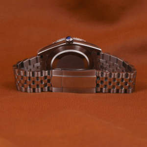 Montre unisexe en alliage avec cristal saphir, cadran analogique, lunette sertie de diamants, boîtier de 41 mm, design élégant et luxueux, fermoir pliant, moissanite - Product Image 4