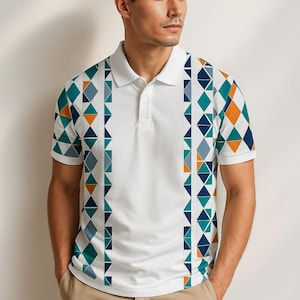 Polo moderne personnalisé pour homme – Tenue d'été en toile de coton respirante à imprimé triangle abstrait - Product Image 5