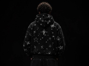 Sweat-shirt à capuche noir surdimensionné avec imprimé étoile scintillante, style streetwear décontracté pour homme, en molleton, pour l'automne - Product Image 3