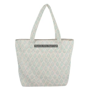 Sacs matelassés en toile imprimée par blocs durables avec poignées en tissu Sacs fourre-tout matelassés pour usage quotidien Taille standard - Product Image 1