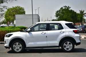 Toyota Raize 2025, Motor de Gasolina 1.2L, Mini Auto Nuevo, Interior Claro con Asientos de Cuero, Transmisión Automática I-Force Max Premium - Product Image 5