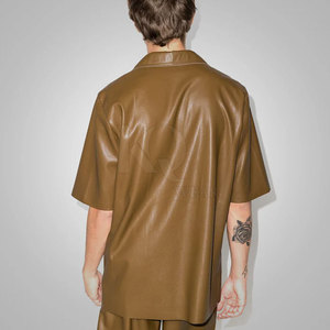 Chemises en cuir écologiques respirantes et élégantes pour hommes, tissu durable, finition douce, coupe confortable pour le bureau et les occasions décontractées quotidiennes - Product Image 3