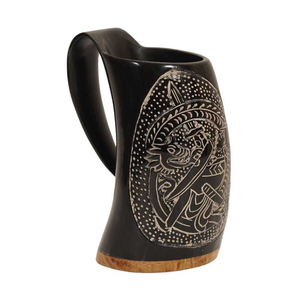 Corne à boire artisanale en corne de buffle, style médiéval, pour bière, personnalisable avec gravure - Product Image 1