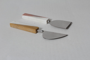 Home And Kitchen <b>Cheese</b> <b>Knife</b> Server <b>Set</b> With Resin Handle Best Quality Stainless Steel Flatware <b>Cheese</b> <b>Knife</b> Cake Server <b>Set</b> - Product Image 4