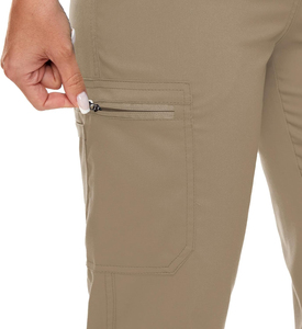 Conjuntos de Uniformes Médicos Unisex de Tejido de Punto con Detección de Agujas y Fusión sin Costuras, Servicio OEM para Uso Hospitalario - Product Image 5