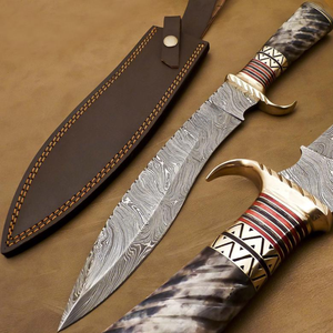 Cuchillos Kukri de Acero de Damasco Hechos a Mano con Mango Decorativo y Funda de Cuero, Herramienta para Caza, Camping y Supervivencia al Aire Libre - Product Image 1