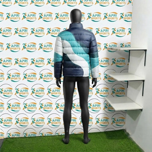 Vestes matelassées à capuche pour hommes, résistantes au vent et très durables, vêtements de mode pour adultes, veste matelassée avec rembourrage en polyester - Product Image 3