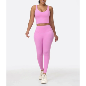 Conjunto de Yoga para Mujer con Logotipo Personalizado, Color Rosa, 2 Piezas: Top Corto con Cuello en V y Leggings de Cintura Alta con Corte en V y Efecto Levanta Glúteos, Ropa de Gimnasio - Product Image 1