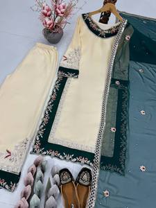 Conjunto de Kurti Sharara color crema con Dupatta verde para mujer – Traje festivo de diseñador con bordados y estilo Palazzo étnico - Product Image 5