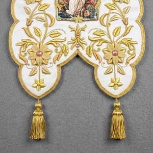 Bannière d'église personnalisée en satin blanc brodé or, service OEM gratuit, pour liturgie catholique, Archange Michel - Product Image 5