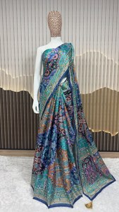 TENNECY Saree en Soie Chinon de Créateur avec Bordure Passepoilée, Pompons Latkan, Broderie Miroir Authentique, Réversible, Extensible, Infroissable, pour Soirée - Product Image 2