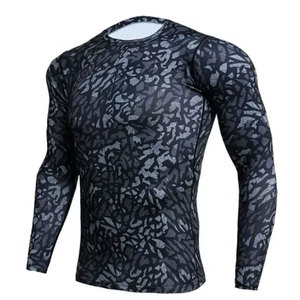 High Quality Custom Made <b>Men</b> <b>Compression</b> <b>Shirt</b> / <b>Men's</b> Gym Wear Running Fitness Wear Tops Club <b>Compression</b> Jersey - Product Image 3
