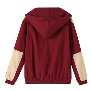 Veste coupe-vent légère en polyester 100% pour homme, avec capuche à cordon et fermeture éclair partielle, veste coupe-vent pour homme et femme - Product Image 2