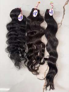 Extensiones de Cabello Humano Natural Remy Virgen Indio Hechas a Mano de 28-30 Pulgadas, Resistentes a la Caída, Sin Enredos, Ondas Suaves y Rizadas - Product Image 4