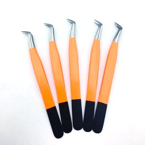 Pince à épiler professionnelle en acier inoxydable noir et argenté pour cils, avec emballage rose, isolation, marque privée, pointe en fibre pour volume de cils - Product Image 2