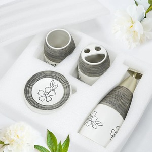 Juego de Accesorios de Baño de Cerámica Blanca de Diseño con Acabado Texturizado, Ideal para la Organización Diaria y la Decoración de la Encimera - Product Image 5