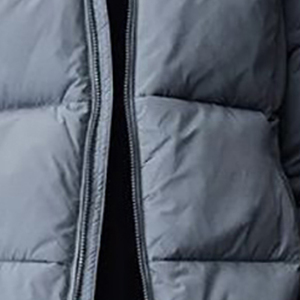 Chaqueta de invierno acolchada personalizada para hombre, de poliéster brillante, talla grande, ajuste cómodo, para venta al por mayor. - Product Image 2