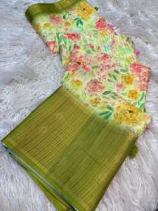 Sari en soie pour occasions spéciales, bordure jacquard, pallu assorti, chemisier assorti, style moderne, toutes saisons, séchage rapide, coupe classique, Saurya Life - Product Image 2