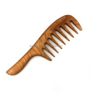 Peine de madera de primera calidad hecho a mano de madera natural Ideal para el cuidado del cabello sin enredos y la salud del cuero cabelludo - Product Image 2