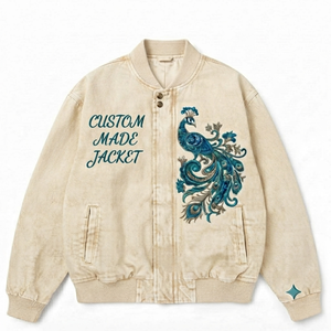 Chaqueta Varsity Beige Vintage Lavada Personalizada de Alta Demanda al por Mayor para Hombre con Bordado de Pavo Real, Estilo Urbano Casual Oversize con Cierre Frontal Completo - Product Image 1
