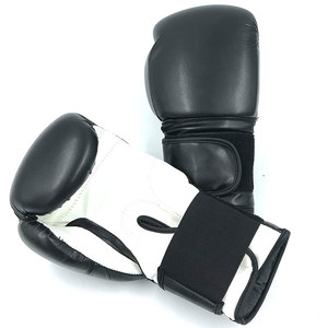 Gants de boxe professionnels pour hommes de haute qualité personnalisés en cuir PU et cuir synthétique, design parfait, taille idéale pour vos arts martiaux - Product Image 4