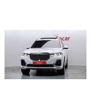 BMW X7 XDrive40i Octobre 2022 119 160 km 7 places avec caméra de recul Boîte de vitesses automatique Sièges en cuir Conçu pour l'excellence - Product Image 3