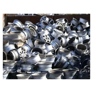 Déchets de jantes en aluminium de qualité supérieure, jantes en alliage propres, ferraille automobile, métal de récupération de haute qualité, fournisseur en gros pour l'exportation, jantes en aluminium propres - Product Image 1