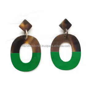 Meilleure couleur verte Boucle d'oreille en corne Bijoux en corne Boucles d'oreilles bohème Boucles d'oreilles tribales - Product Image 1