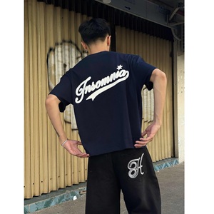 T-shirt à manches courtes unisexe surdimensionné, respirant, personnalisable, imprimé en sérigraphie, broderie 3D, écologique, OEM ODM, 100% coton - Product Image 4