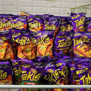 Délicieuses chips de maïs épicées Takis avec assaisonnement intense et texture croustillante, idéales pour la distribution en gros - Product Image 5