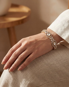 Pulsera de Diamantes Estilo Polki, Elegante y con un Toque Caprichoso, con Piedras Brillantes Delicadas - Product Image 3