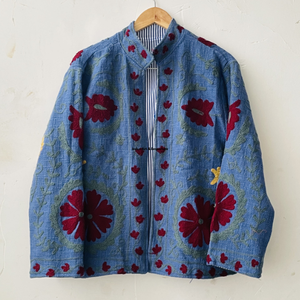 Veste en coton Suzani indienne faite à la main, veste courte brodée à la main, manteau unisexe, veste courte Suzani faite à la main - Product Image 2