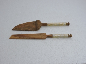 ชุดไม้พายเค้กทำมือ 2 ชิ้น รูปทรงไม่สม่ำเสมอ ล้างด้วยมือเท่านั้น - Product Image 6
