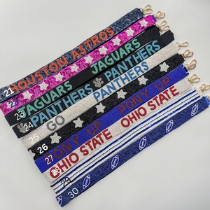 Sac bandoulière transparent perlé au design personnalisé, approuvé pour les stades, pour la saison des matchs, avec broderie d'équipe personnalisée, style universitaire - Product Image 3