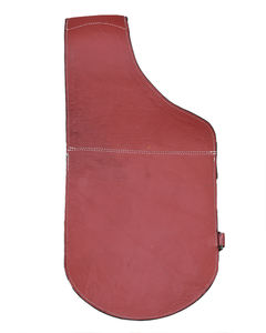 Bolsa de Cuero Rojo Hecha a Mano para Montura de Caballo con Tachuelas y Grabado Floral, Bolsa de Almacenamiento para Pomel de Caballo - Product Image 4