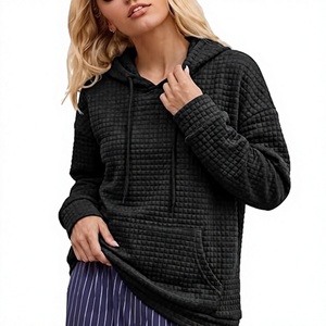 Sudadera con Capucha de Punto Waffle para Mujer, MOQ Bajo, Envío Inmediato, Negra, Oversize, Texturizada, con Bolsillo, Etiqueta Personalizada, Venta al por Mayor - Product Image 6