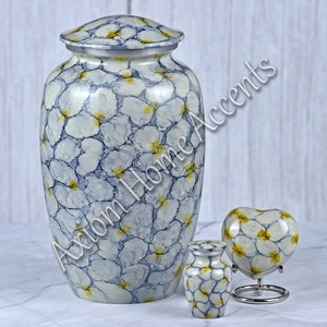 Urna de cremación de aluminio hecha a mano con estética moderna hermosa urna de tributo por Axiom Home Accents - Product Image 4