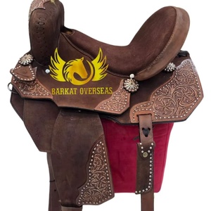 Silla de montar western de cuero de alta calidad, hecha a mano, duradera, portátil, tipo inglés, para carreras de barriles, con estructura de fibra. - Product Image 1