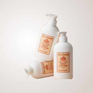 Flacon de lotion corporelle 500 ml DakteoCream Daily Pure Body Lotion, parfum mûre, 500 ml, fabriqué en Corée. - Product Image 3