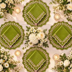 Juego de Manteles Individuales y Servilletas Bordados con Hojas Verdes y Rosas, Decoración de Mesa Redonda de Lino con Borde Festoneado, Elegante para Cenas y Festividades - Product Image 4